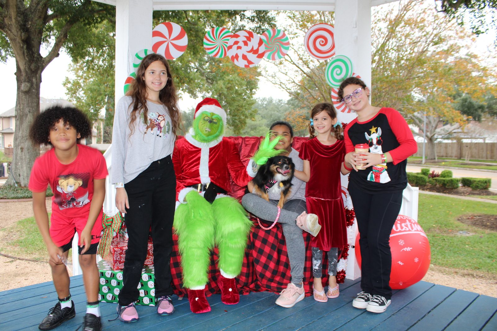 The Grinch in the Park at Lake Cove — 2023 event photo