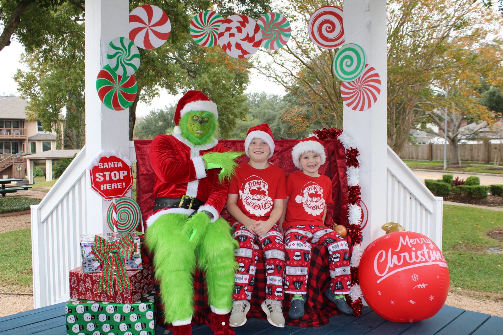 The Grinch in the Park at Lake Cove — 2023 event photo