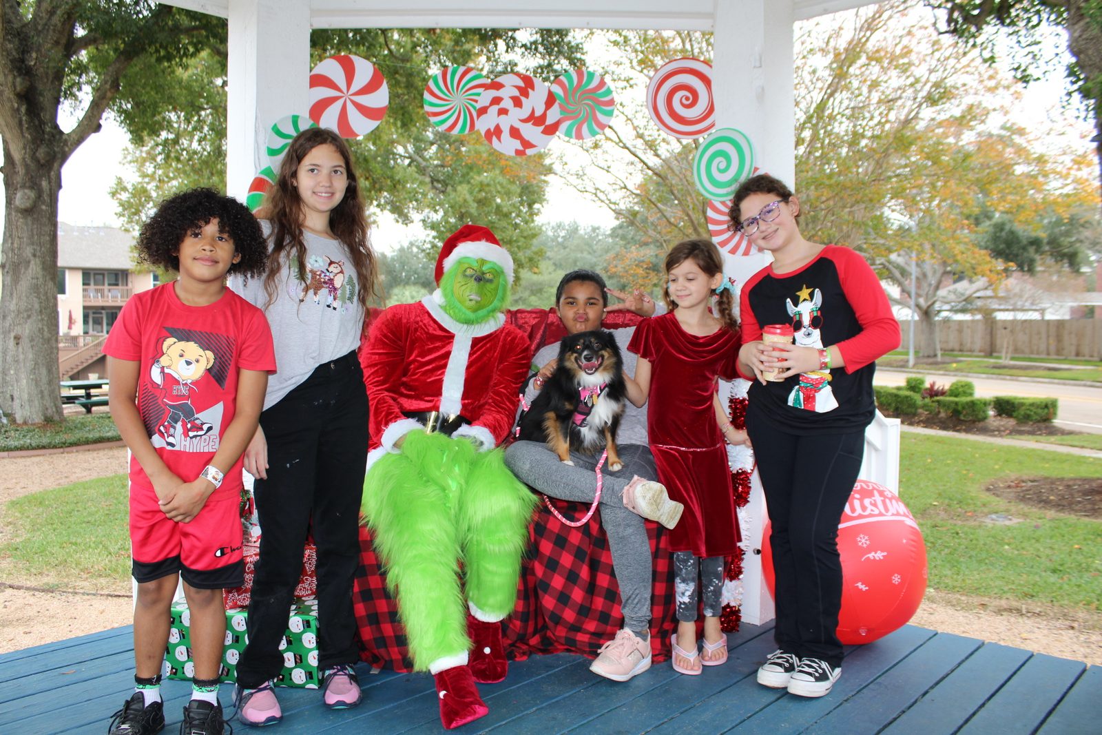 The Grinch in the Park at Lake Cove — 2023 event photo