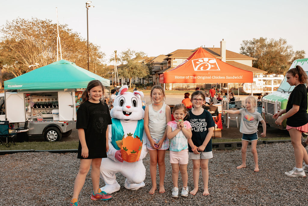 Neighborhood event moment