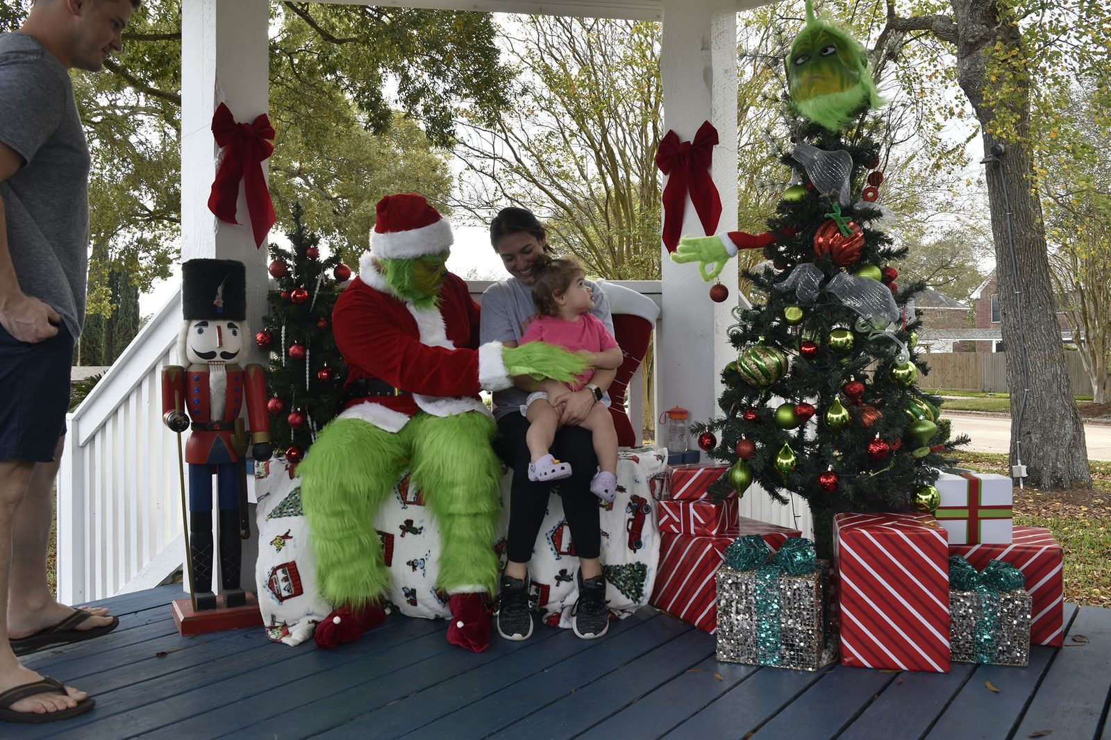 The Grinch in Lake Cove — 2022 event photo