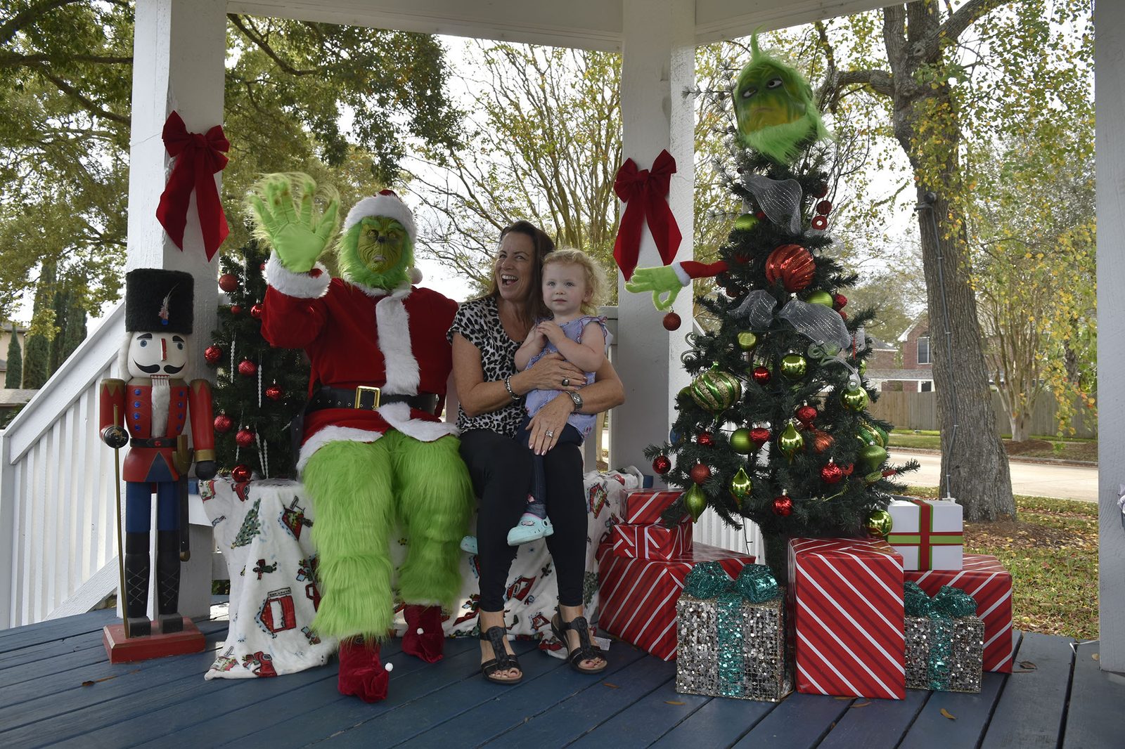 The Grinch in Lake Cove — 2022 event photo