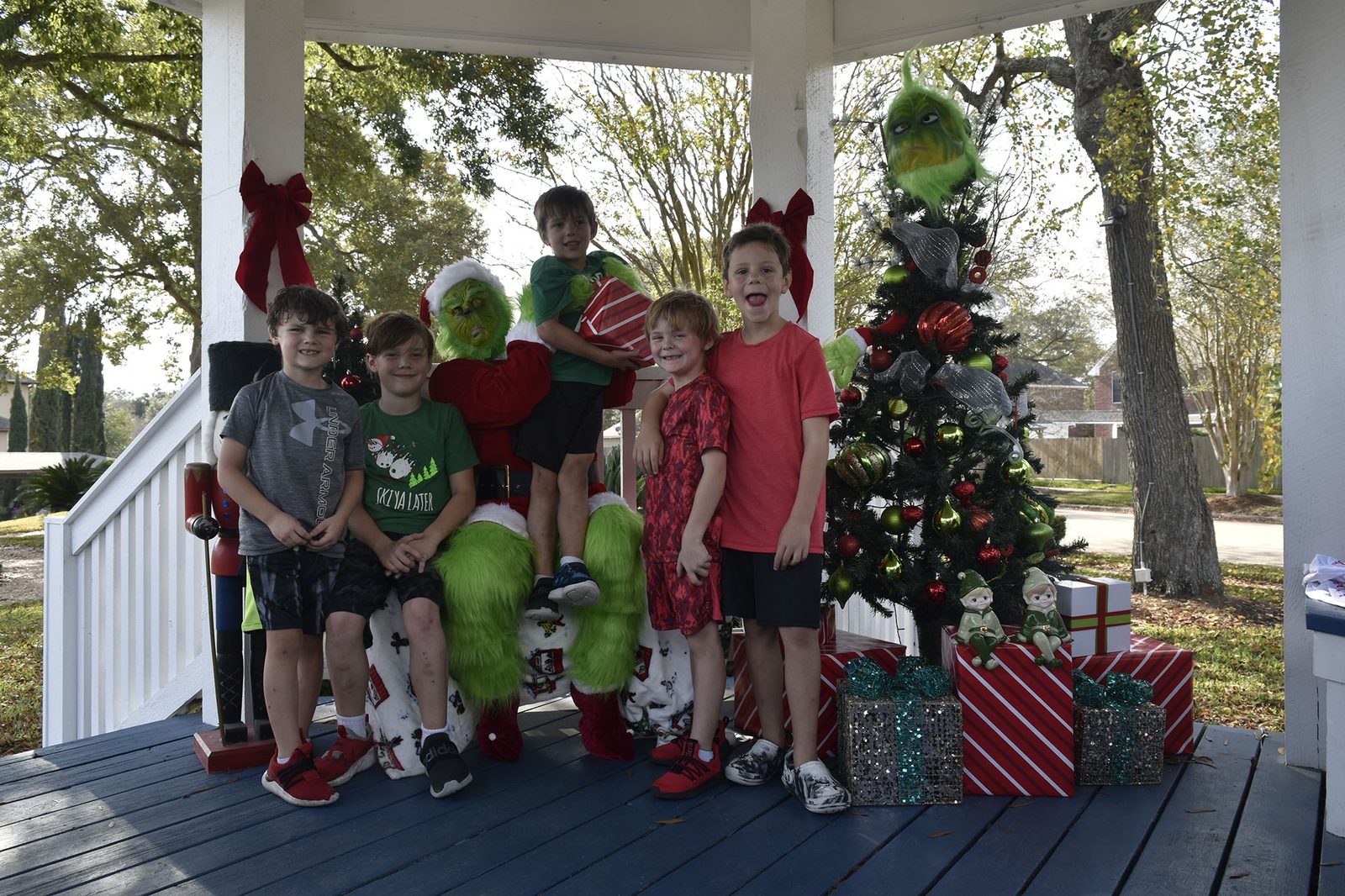 The Grinch in Lake Cove — 2022 event photo