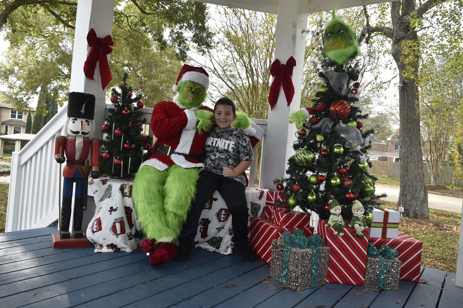 The Grinch in Lake Cove — 2022 event photo